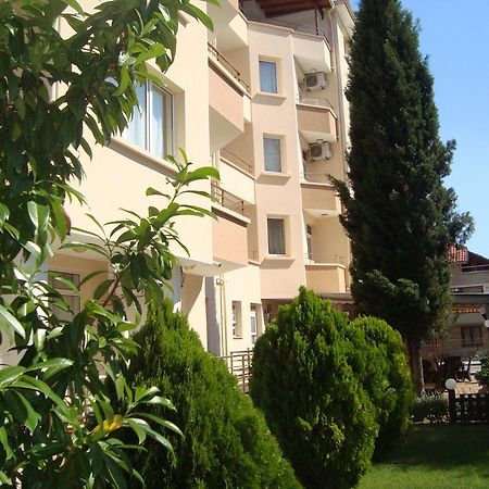 Hotel Astra Ravda Exterior photo