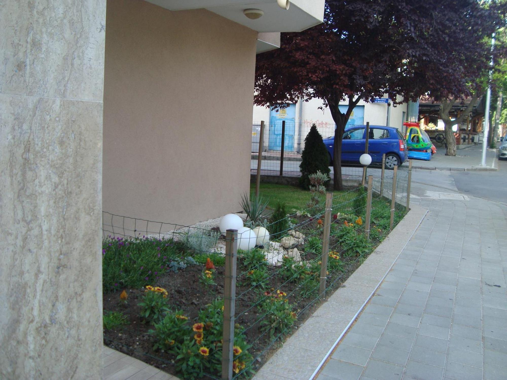 Hotel Astra Ravda Exterior photo